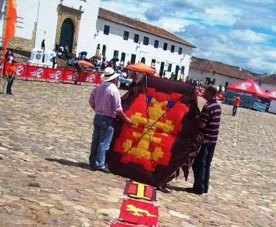 Festival Nacional del Viento y las Cometas en Villa de Leyva Festival Nacional del Viento y las Cometas en Villa de Leyva