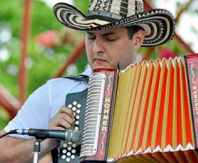 Aplazan Festival Cuna de Acordeones en La Guajira Aplazan Festival Cuna de Acordeones en La Guajira