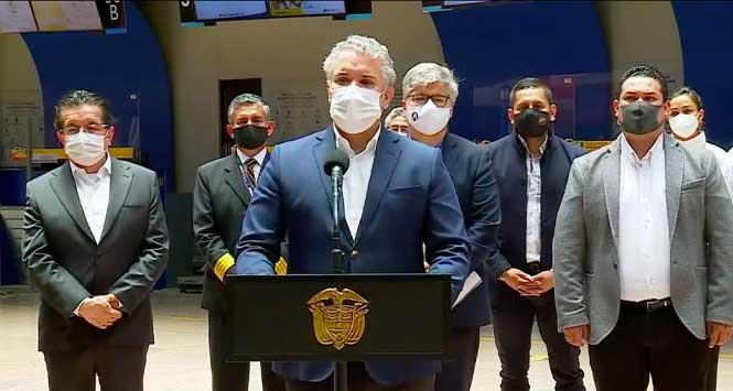 Duque confirmó la reactivación de la conectividad aérea en Colombia Duque confirmó la reactivación de la conectividad aérea en Colombia