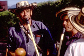 Año nuevo al ritmo de las gaitas y boleros caribeños Año nuevo al ritmo de las gaitas y boleros caribeños