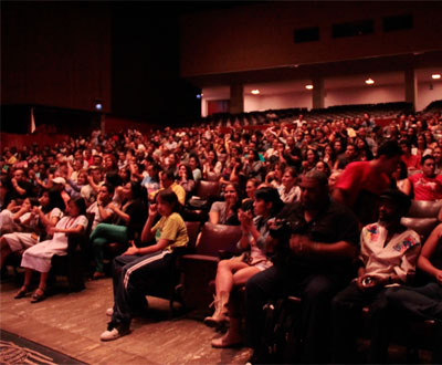 Festival Internacional de Poesía en Medellín Festival Internacional de Poesía en Medellín