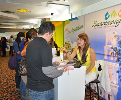 Los paisas alistan maletas para vivir la aventura en Santander Los paisas alistan maletas para vivir la aventura en Santander