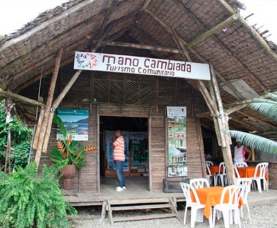 San Basilio de Palenque, epicentro del turismo comunitario San Basilio de Palenque, epicentro del turismo comunitario
