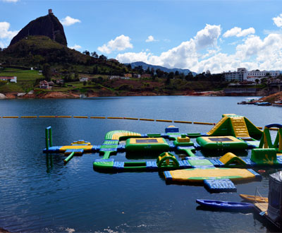 El Play ground acuático llega a Comfama Guatapé para las vacaciones El Play ground acuático llega a Comfama Guatapé para las vacaciones