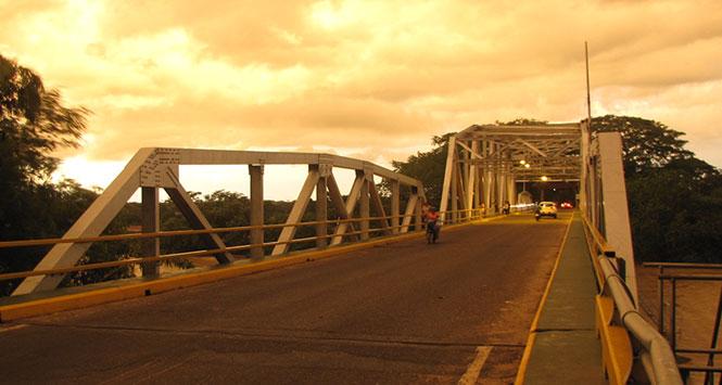 Puente Internacional José Antonio Páez