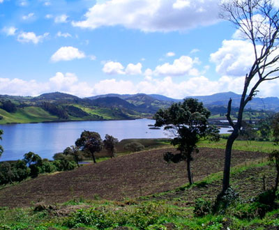 Pasto trabaja por el fortalecimiento del turísmo en la represa del río Bobo Pasto trabaja por el fortalecimiento del turísmo en la represa del río Bobo