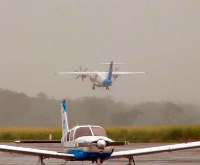 Satena inauguró vuelo directo Bogotá-Villavicencio Satena inauguró vuelo directo Bogotá-Villavicencio